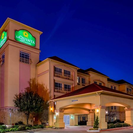La Quinta By Wyndham Dfw Airport West - Bedford Hotel Exterior photo