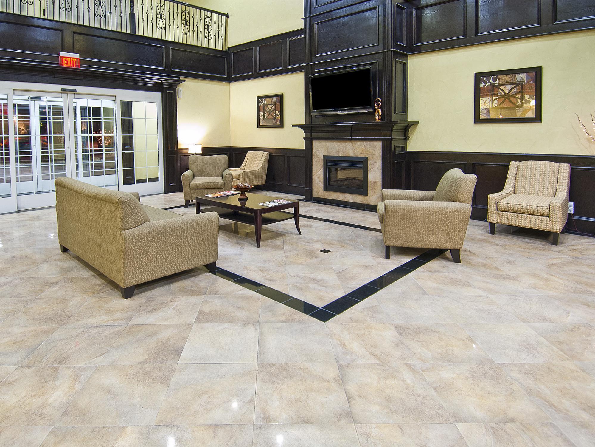 La Quinta By Wyndham Dfw Airport West - Bedford Hotel Exterior photo